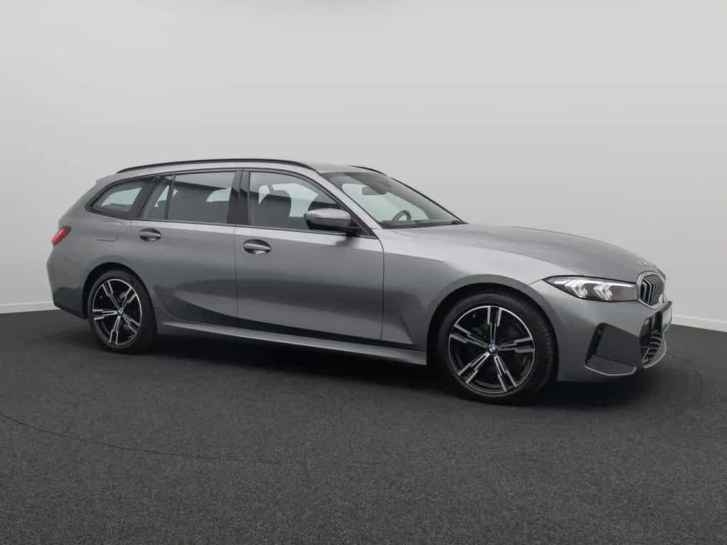 BMW 3 Series d xD M Sport Komfort DAB Cockpit+ Geschwindig 02/2023-photo-3