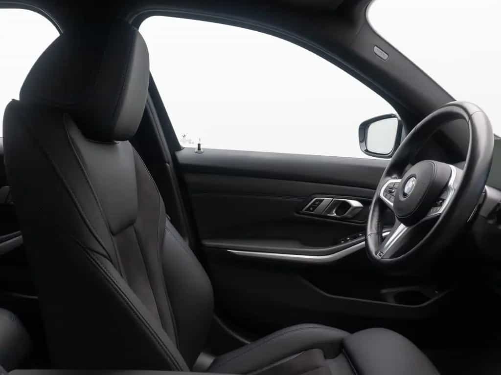 BMW 3 Series d xD M Sport Komfort DAB Cockpit+ Geschwindig 02/2023-photo-36
