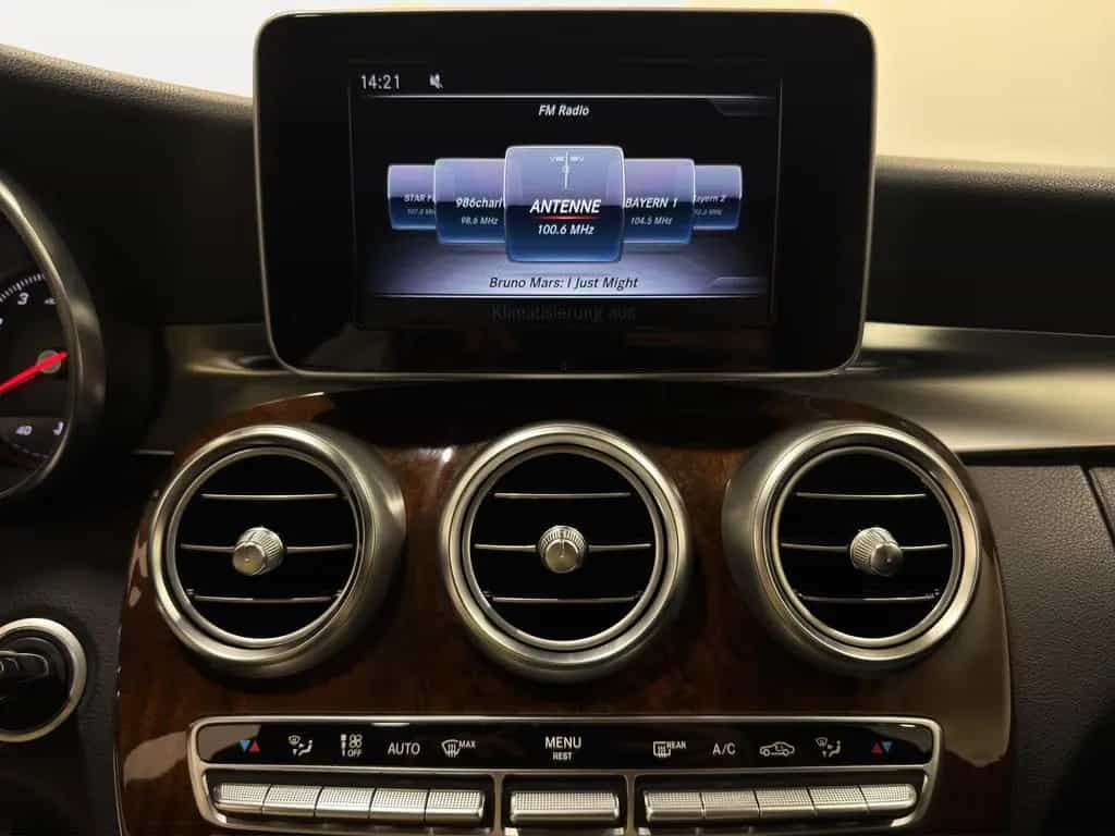 Mercedes-Benz C 180 CGI *NAVI*LED*AVANTGARDE*PDC*BLUETOOTH* 04/2018-photo-18