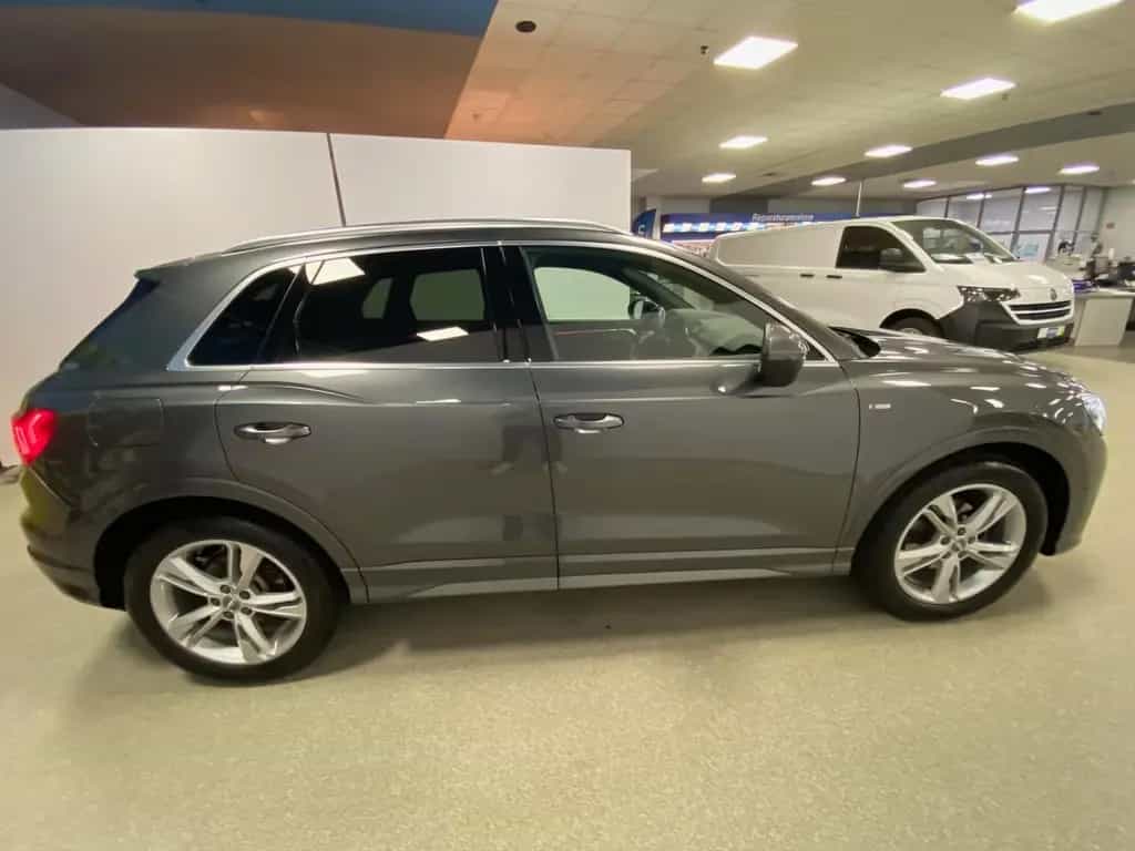 Audi Q3 1.5 16V TFSI S-Li e 35 TFSI S line KLIMA+ACC+ 08/2020-photo-3