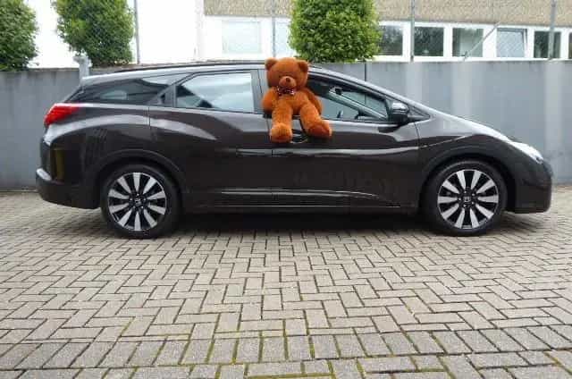 Honda Civic Tourer Elegance original 40.900 km! 06/2016-photo-18