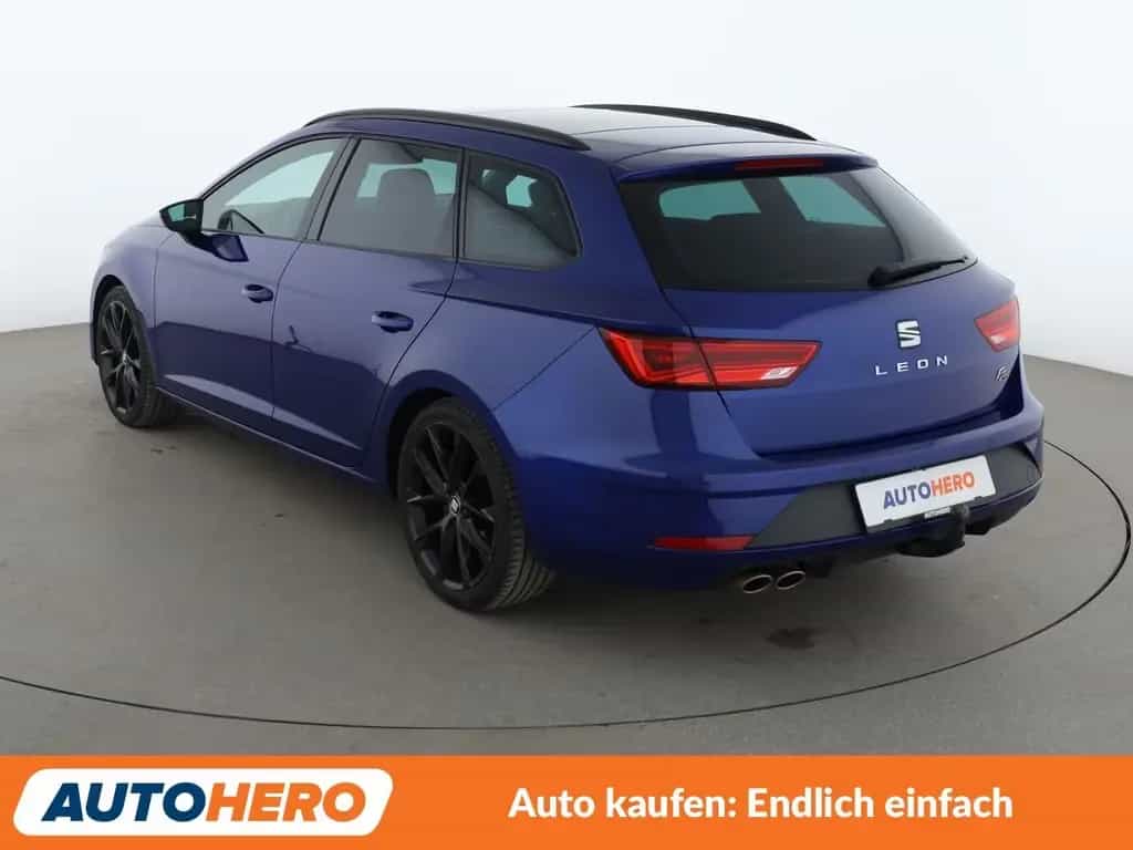 Seat Leon 1.5 TSI ACT FR Black Matt Edition*NAVI*LED* 06/2020-photo-3