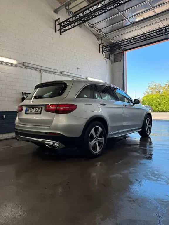 Mercedes-Benz GLC 250 4MATIC Autom. - 09/2017-photo-3