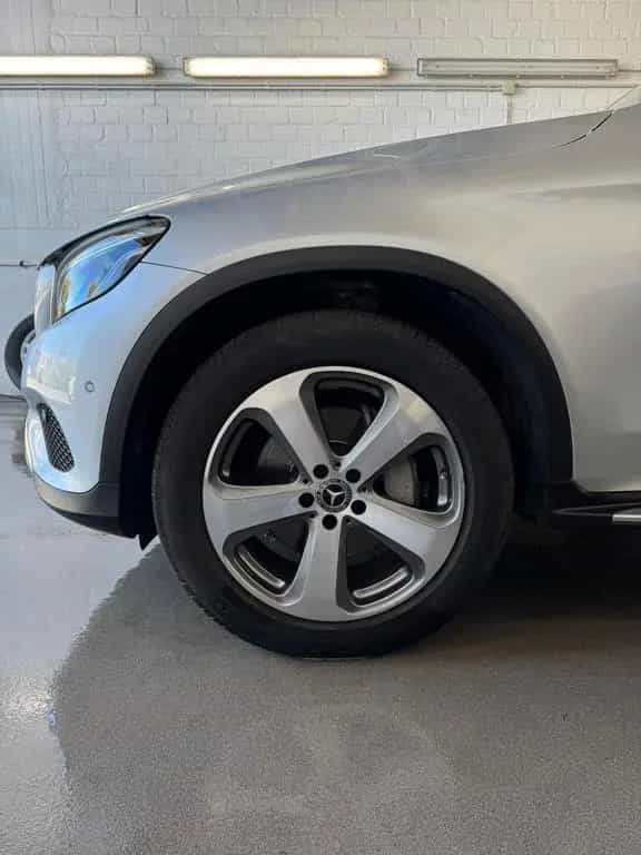Mercedes-Benz GLC 250 4MATIC Autom. - 09/2017-photo-4