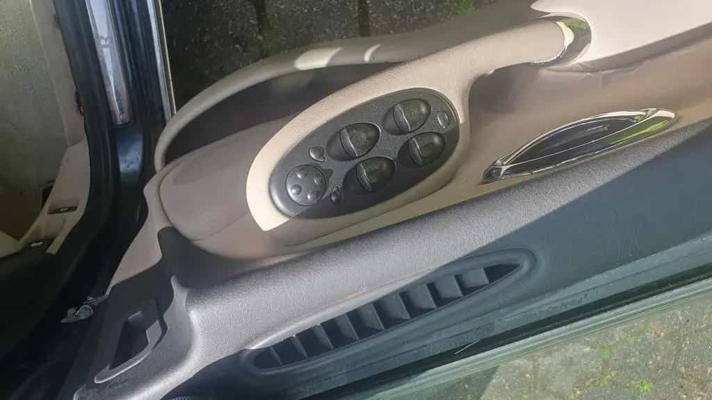 Rover 75 1.8 Classic 10/2001-photo-8