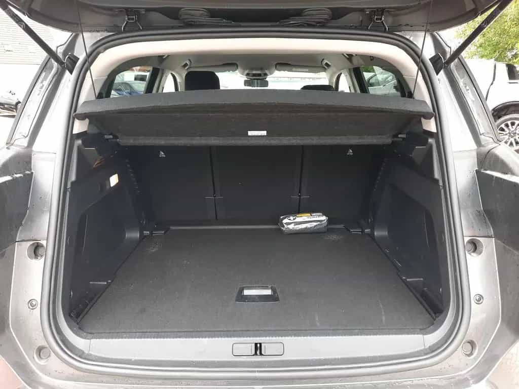 Citroën C5 Aircross 1.2 145 Plus LED SHZ Klima Kamera 04/2025-photo-11
