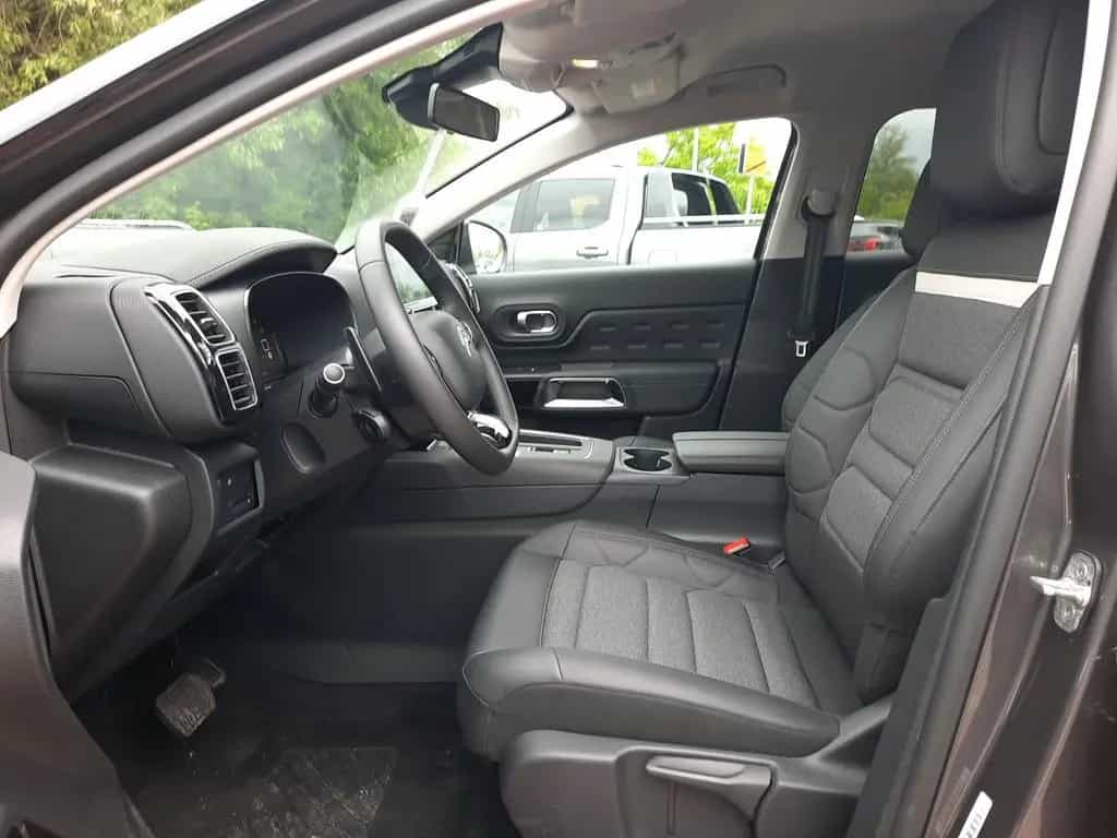 Citroën C5 Aircross 1.2 145 Plus LED SHZ Klima Kamera 04/2025-photo-15