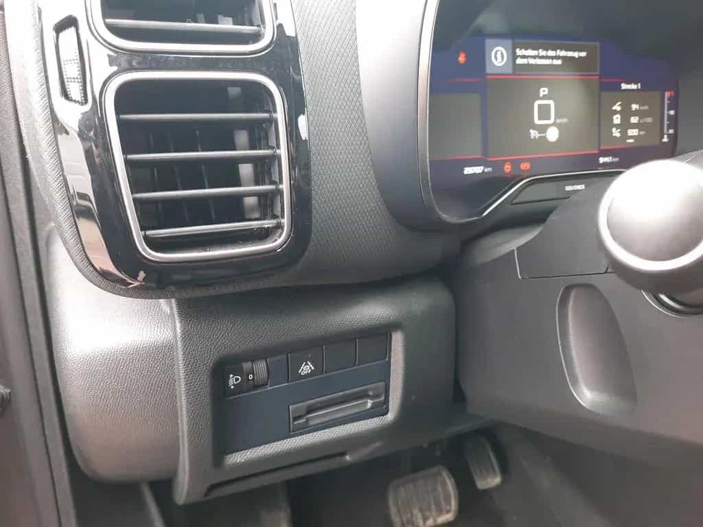 Citroën C5 Aircross 1.2 145 Plus LED SHZ Klima Kamera 03/2025-photo-17