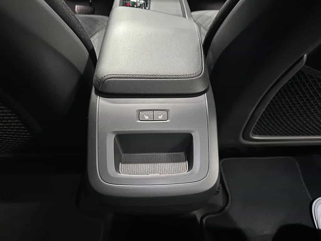 Volvo XC60 Core *19Zoll*AHK*Winter-Paket*Google*KAMERA 05/2023-photo-22