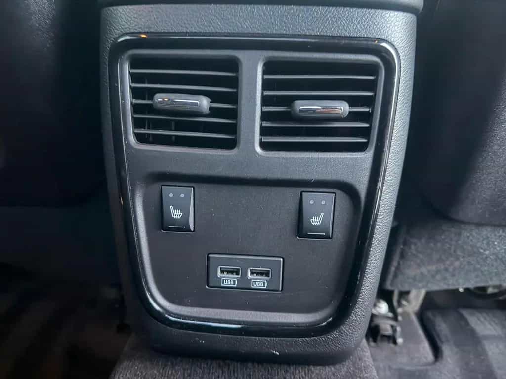 Dodge Charger V8 5,7L R/T 05/2018-photo-11