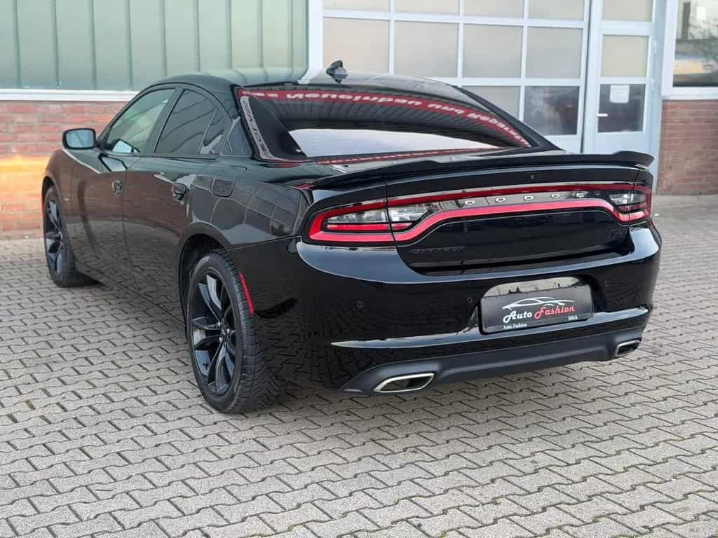 Dodge Charger V8 5,7L R/T 05/2018-photo-2