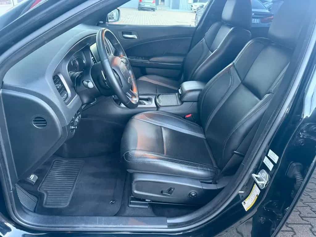 Dodge Charger V8 5,7L R/T 05/2018-photo-5