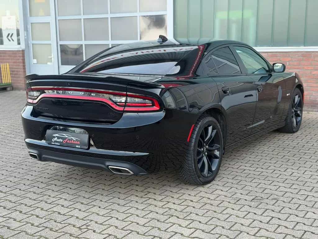 Dodge Charger V8 5,7L R/T 05/2018-photo-8