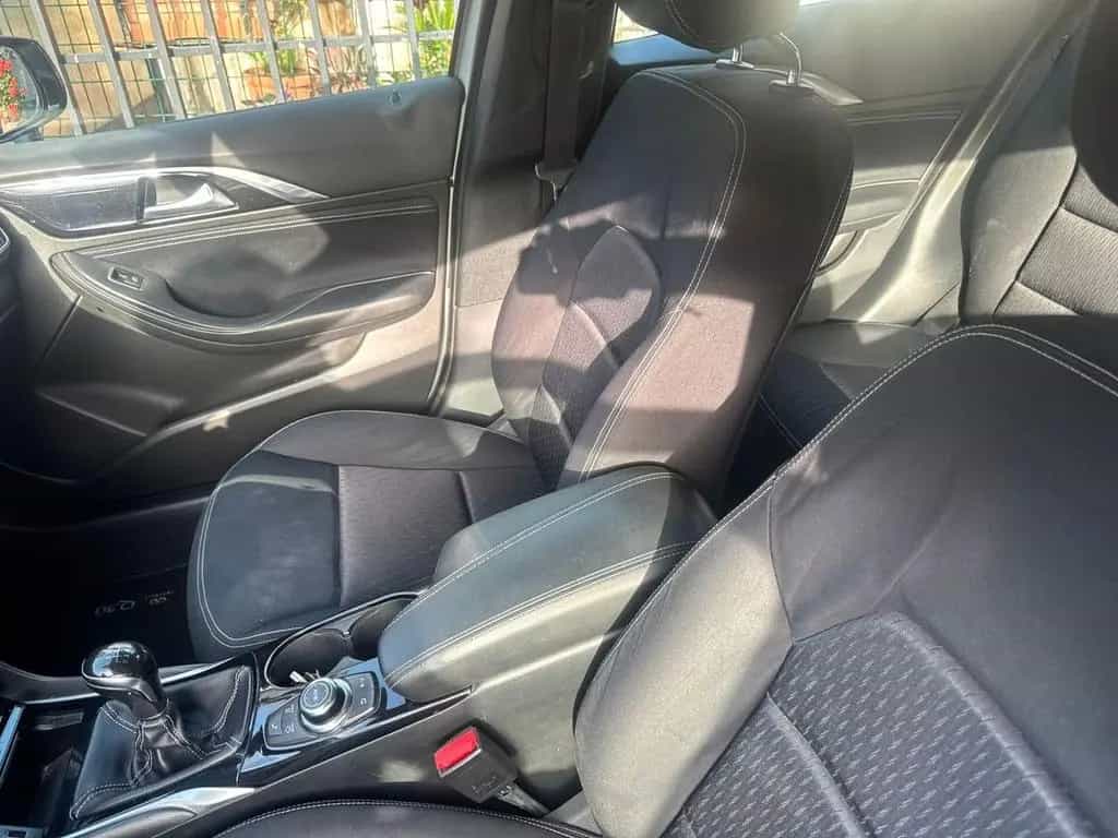 Infiniti Q30 1.5 diesel Premium 05/2018-photo-6
