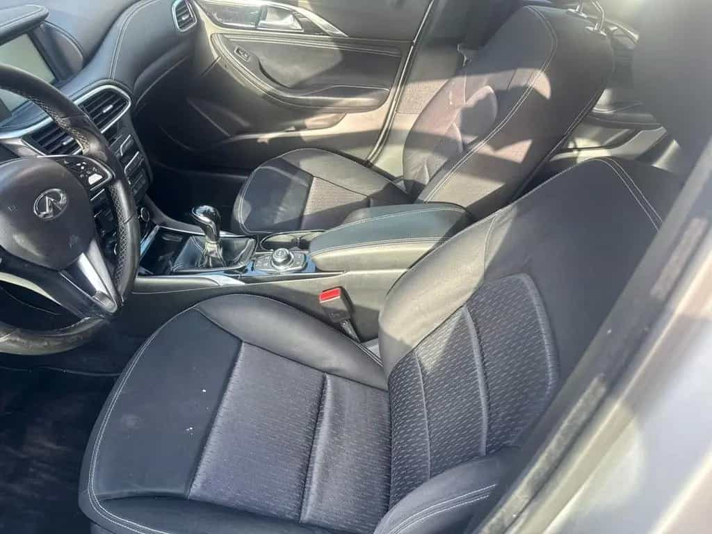 Infiniti Q30 1.5 diesel Premium 05/2018-photo-8