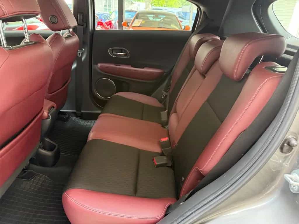 Honda HR-V Sport 1.Hand Scheckheft Navi LED Mehrzonenk 10/2019-photo-14