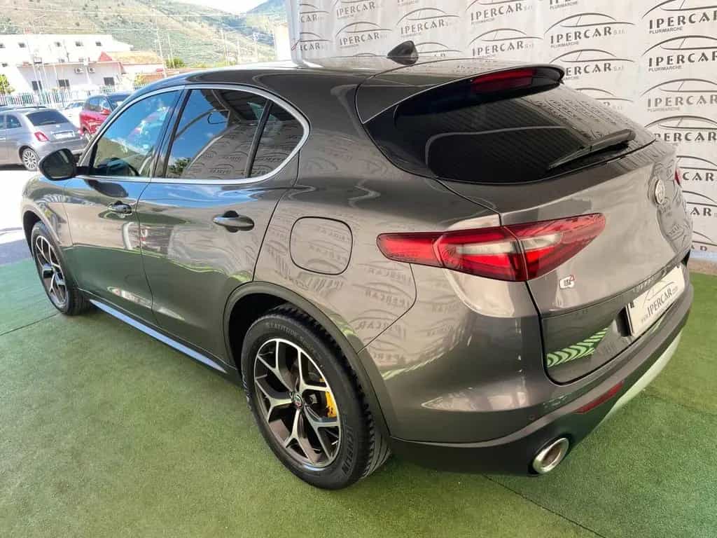 Alfa Romeo Stelvio 2.2 Turbodiesel 210 CV AT8 Q4 02/2018-photo-3