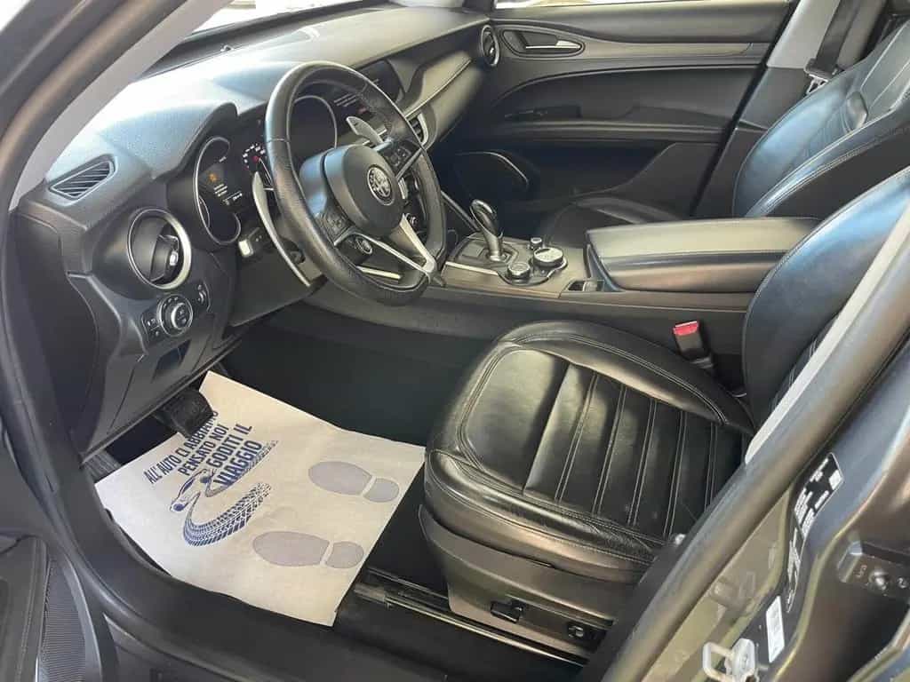 Alfa Romeo Stelvio 2.2 Turbodiesel 210 CV AT8 Q4 02/2018-photo-6