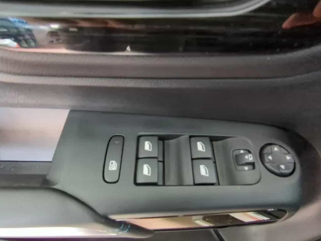 Citroën C5 Aircross 1.5 BlueHDi 130 Shine S&S (EU6d), Na 12/2023-photo-8