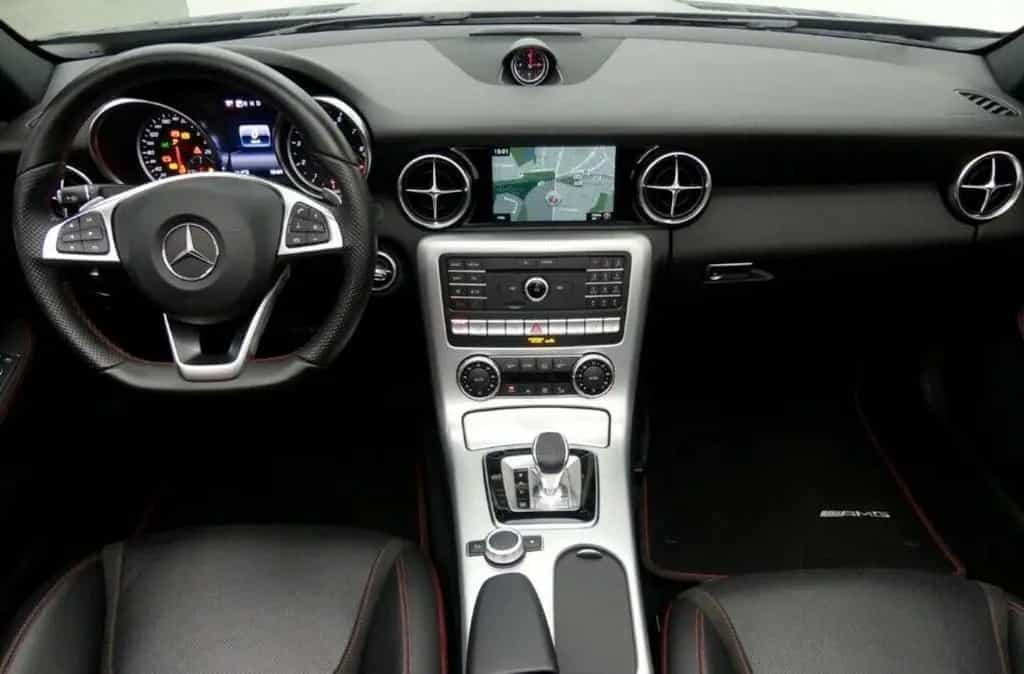 Mercedes-Benz SLC 43 AMG - Scheckheft - B5 neu - TOP-Zustand 03/2017-photo-6