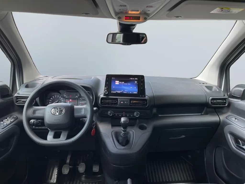 Toyota Proace City Verso 1.2 Turbo L1 Shuttle *Navi*SHZ 08/2021-photo-11