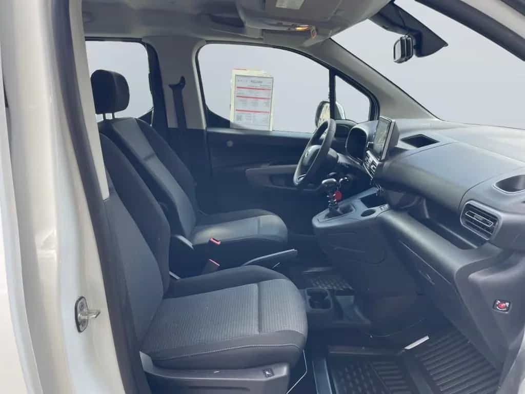Toyota Proace City Verso 1.2 Turbo L1 Shuttle *Navi*SHZ 08/2021-photo-20