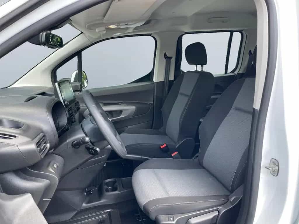 Toyota Proace City Verso 1.2 Turbo L1 Shuttle *Navi*SHZ 08/2021-photo-8
