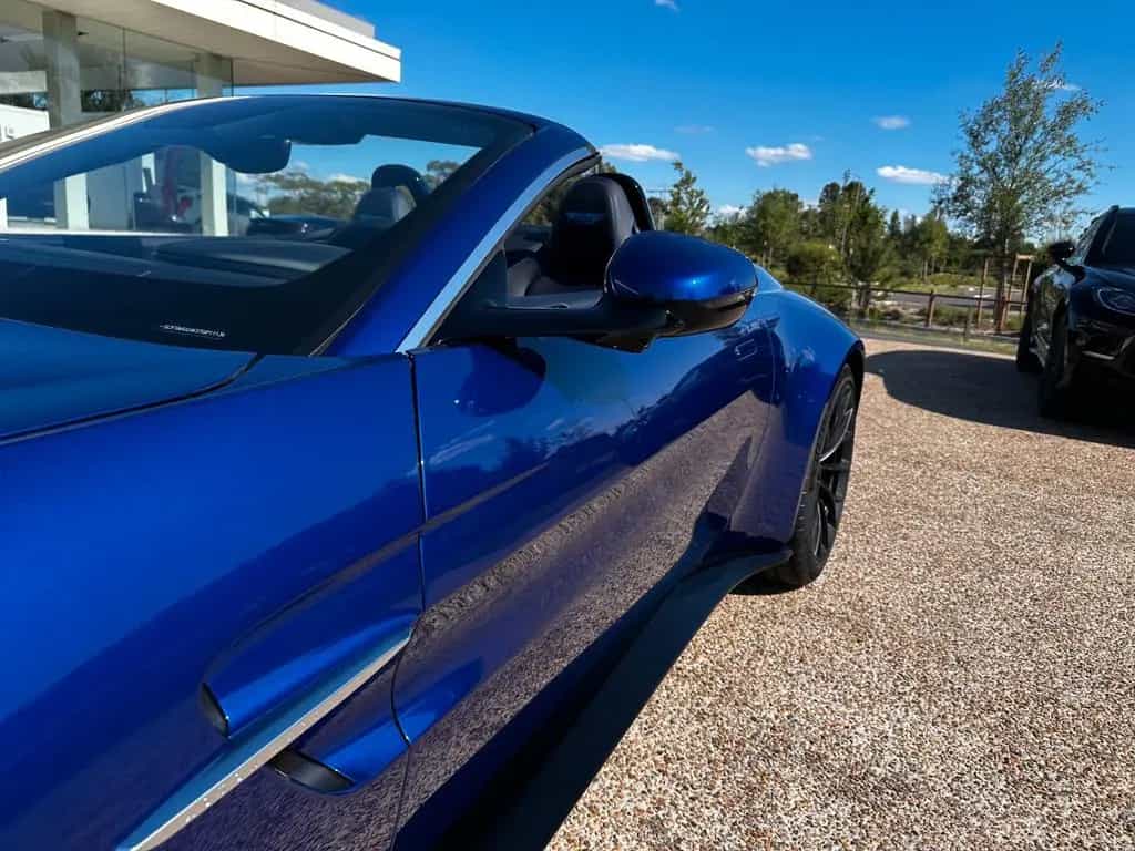 Aston Martin V8 Vantage 4.0 V8 Roadster null-photo-20