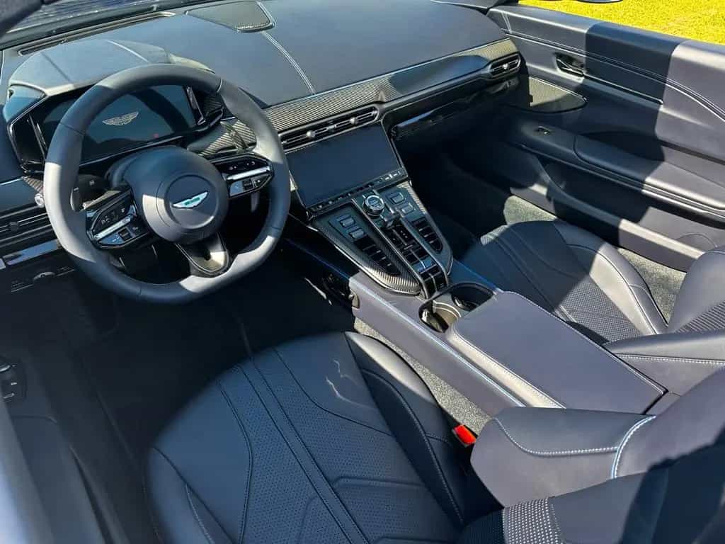 Aston Martin V8 Vantage 4.0 V8 Roadster null-photo-25