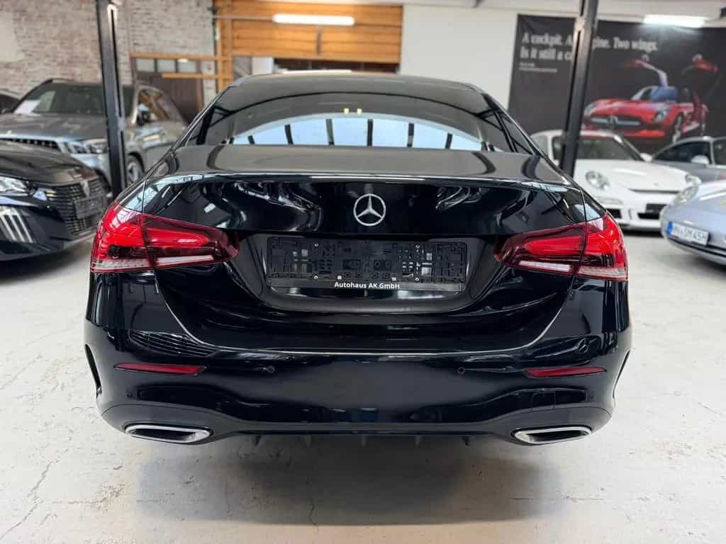 Mercedes-Benz A 200 Lim. *AMG-LINE*NIGHT*BURM *WIDE* 10/2019-photo-3