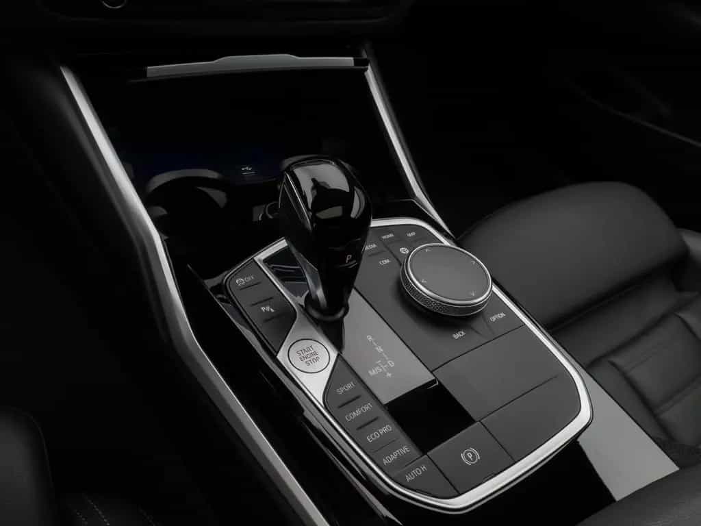 BMW 4 Series d xD Coupé Glasdach Laser DAB HiFi Komfort 19 02/2023-photo-21