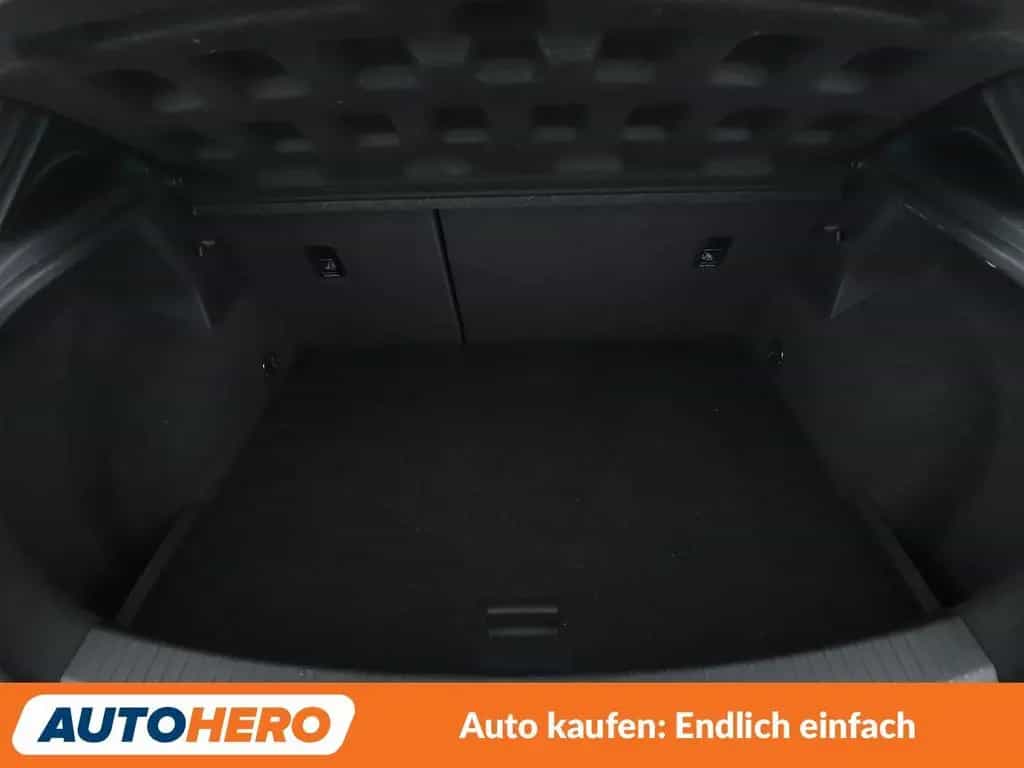 Seat Leon 1.5 TSI ACT FR *NAVI*LED*CAM*TEMPO*SHZ*ALU* 10/2018-photo-17