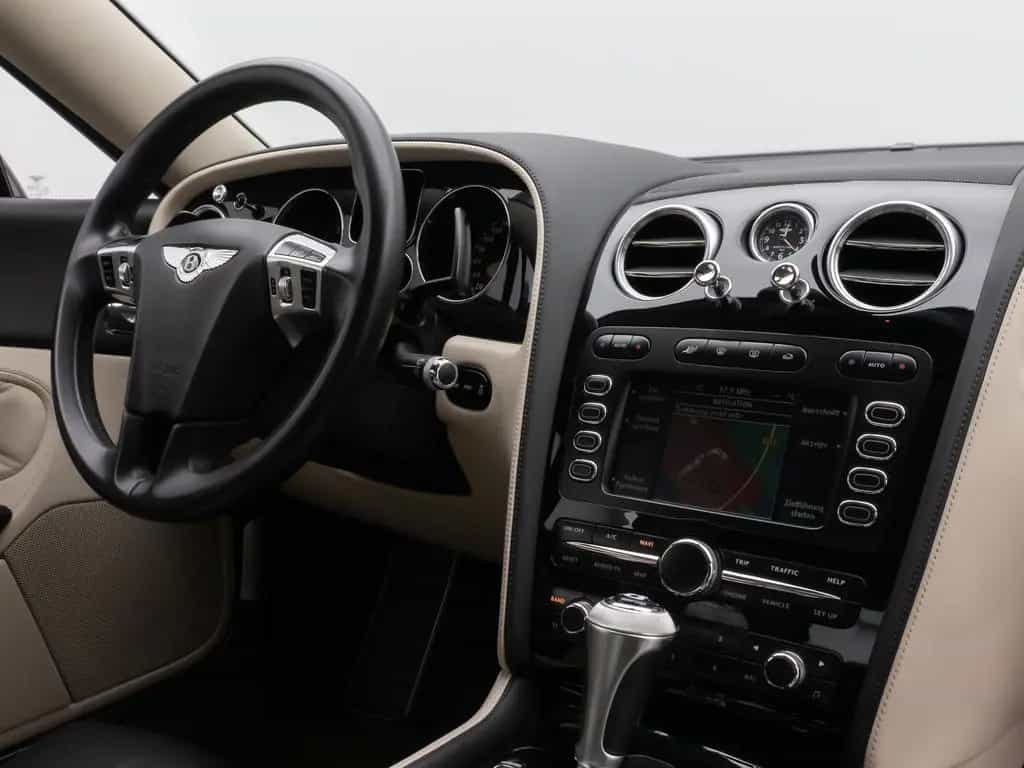 Bentley Continental GTC MANSORY Speed Massage VOLL 03/2011-photo-31