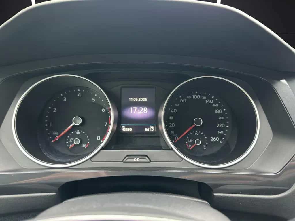 Volkswagen Tiguan Comfortline 4M,DSG,SHZ,AHK,ACC,NAV,BT,CPL 04/2018-photo-12