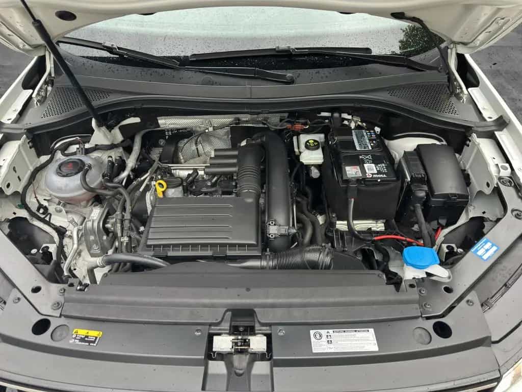 Volkswagen Tiguan Comfortline 4M,DSG,SHZ,AHK,ACC,NAV,BT,CPL 04/2018-photo-21