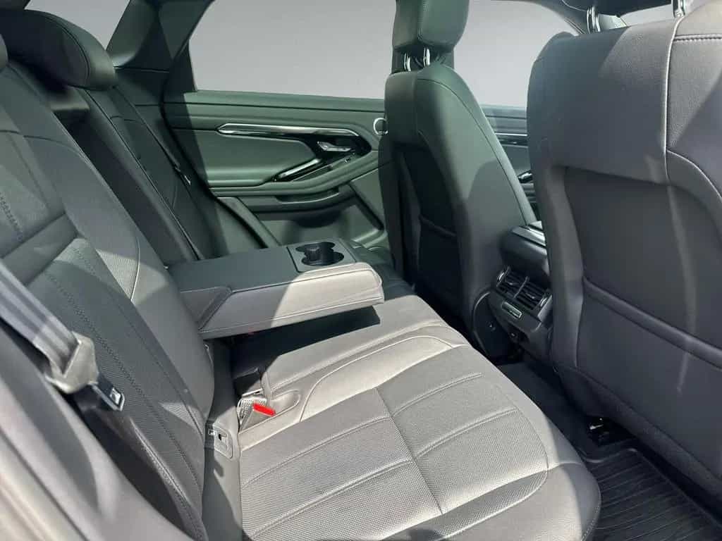 Land Rover Range Rover Evoque SE D200 Pano LED Black 10/2022-photo-16