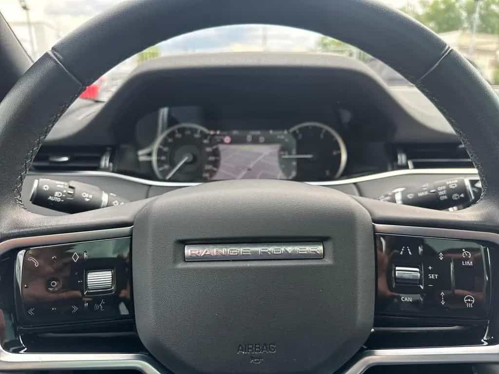 Land Rover Range Rover Evoque SE D200 Pano LED Black 10/2022-photo-8