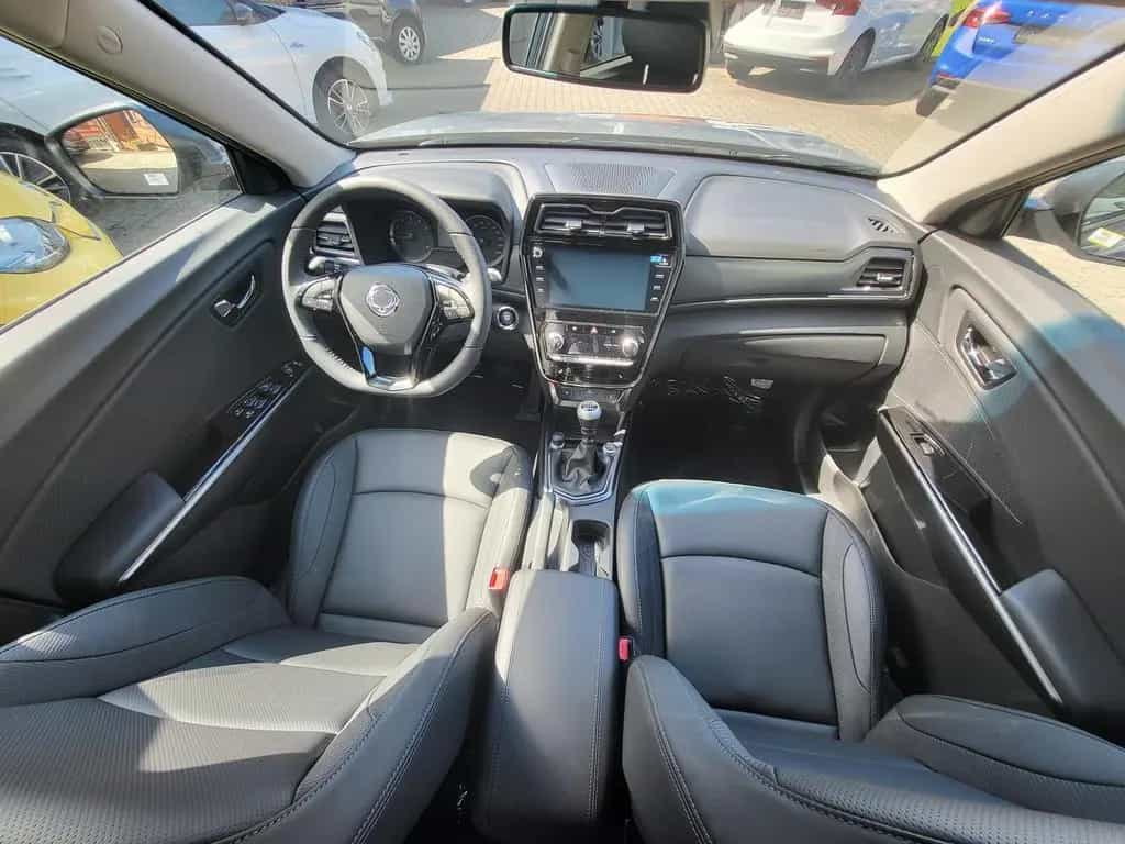 Ssangyong Tivoli 1.5 T-GDI BLACKLINE+KAMERA+NAVI+ALLWETTER 09/2023-photo-12