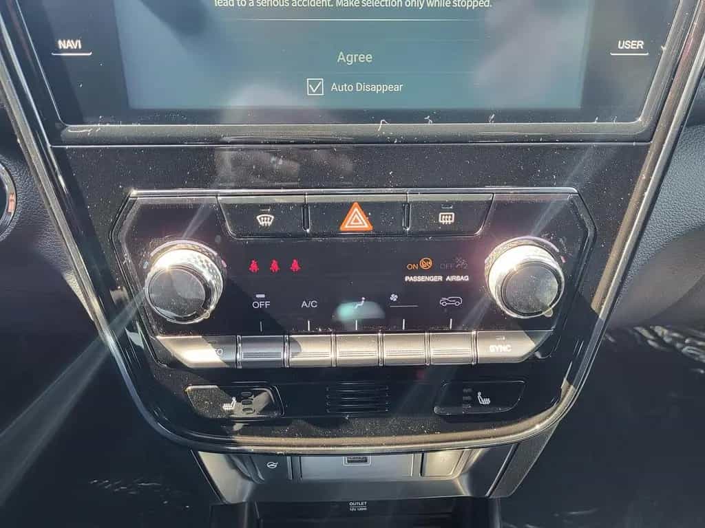 Ssangyong Tivoli 1.5 T-GDI BLACKLINE+KAMERA+NAVI+ALLWETTER 09/2023-photo-14