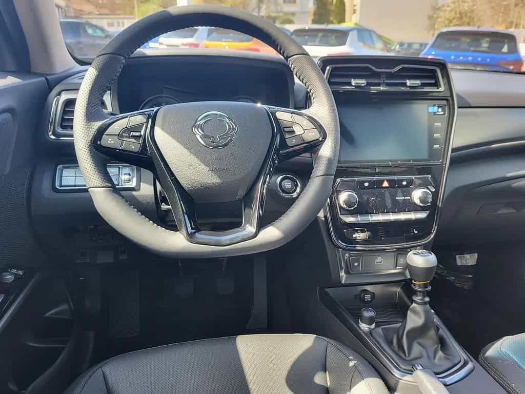 Ssangyong Tivoli 1.5 T-GDI BLACKLINE+KAMERA+NAVI+ALLWETTER 09/2023-photo-24