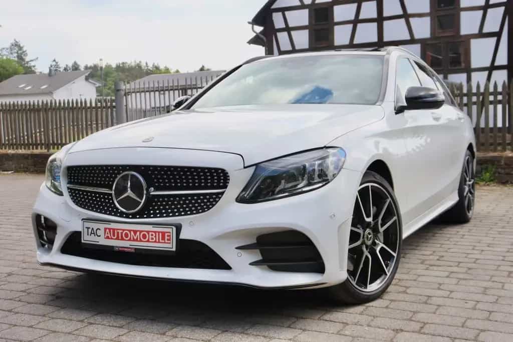 Mercedes-Benz C 400 C400 T 4Ma AMG *PANO*MULTI*HEAD-UP*BURMEST*LEDER 07/2019-photo-1