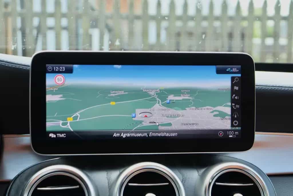 Mercedes-Benz C 400 C400 T 4Ma AMG *PANO*MULTI*HEAD-UP*BURMEST*LEDER 07/2019-photo-32
