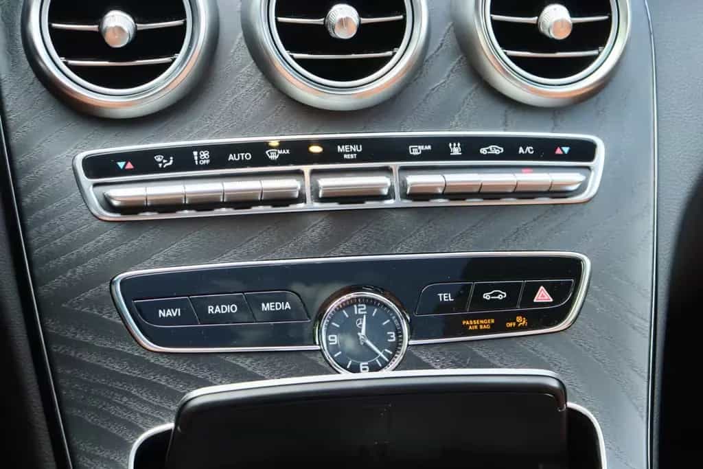 Mercedes-Benz C 400 C400 T 4Ma AMG *PANO*MULTI*HEAD-UP*BURMEST*LEDER 07/2019-photo-33
