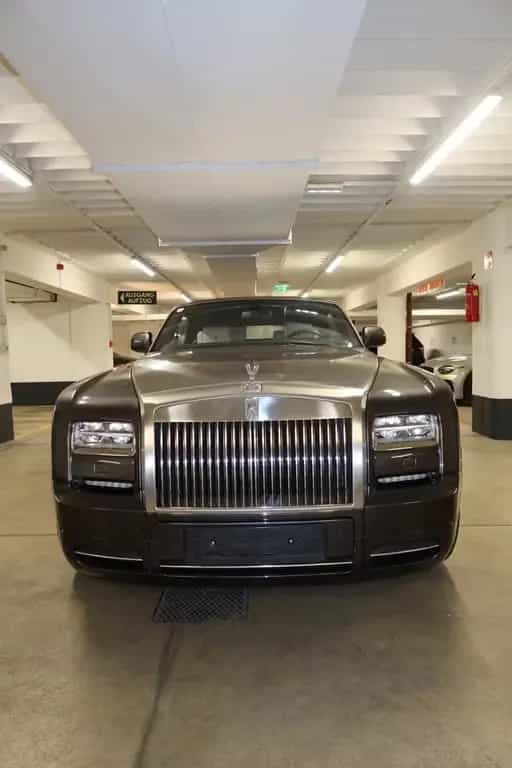 Rolls-Royce Phantom Drophead Gen II 02/2016-photo-1