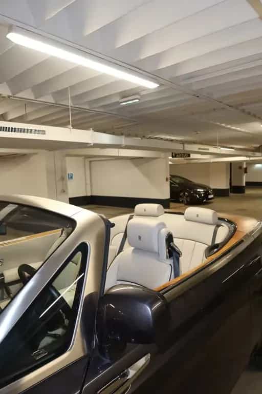 Rolls-Royce Phantom Drophead Gen II 02/2016-photo-11