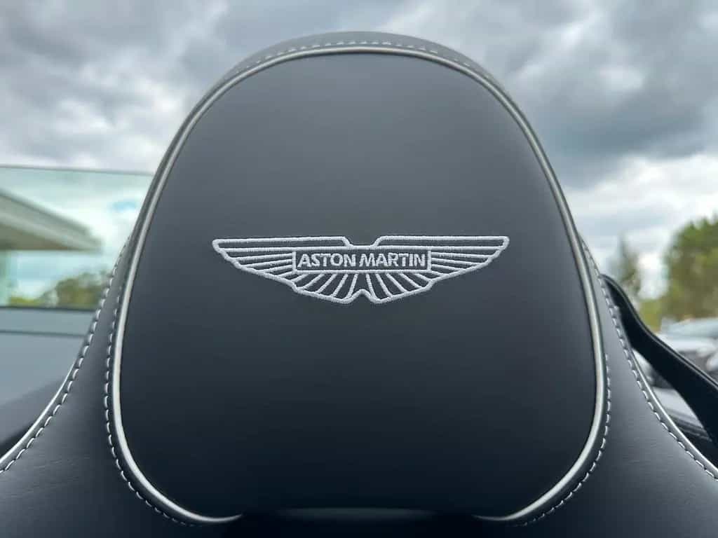 Aston Martin V8 Vantage 4.0 V8 Roadster null-photo-17