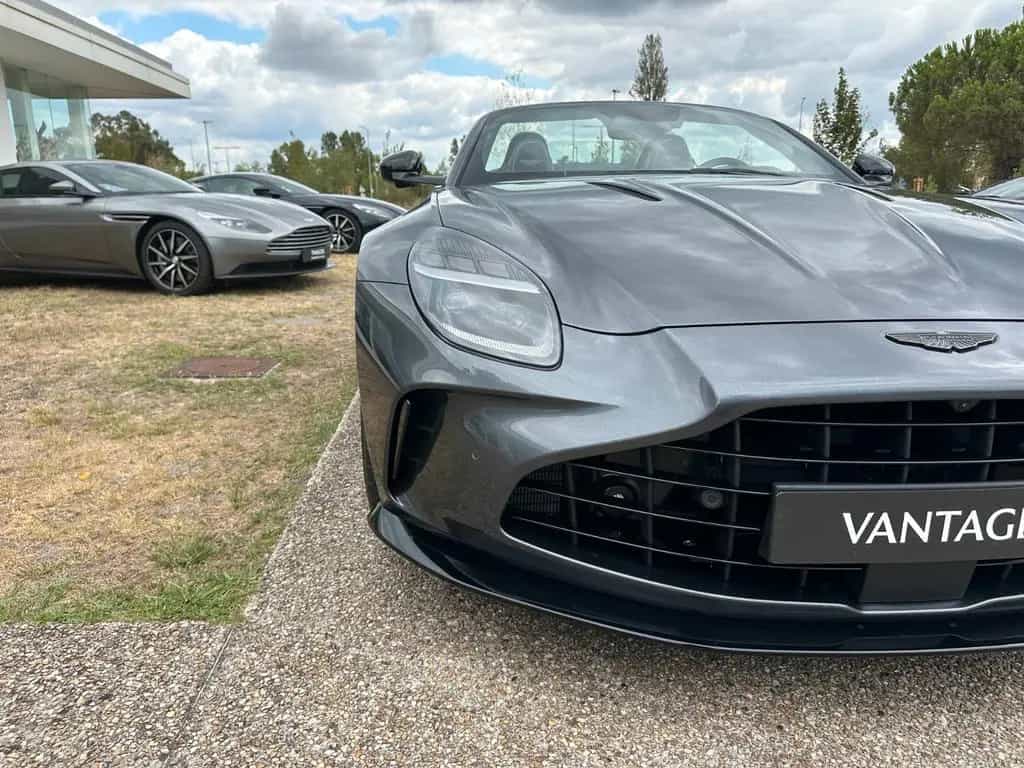 Aston Martin V8 Vantage 4.0 V8 Roadster null-photo-18