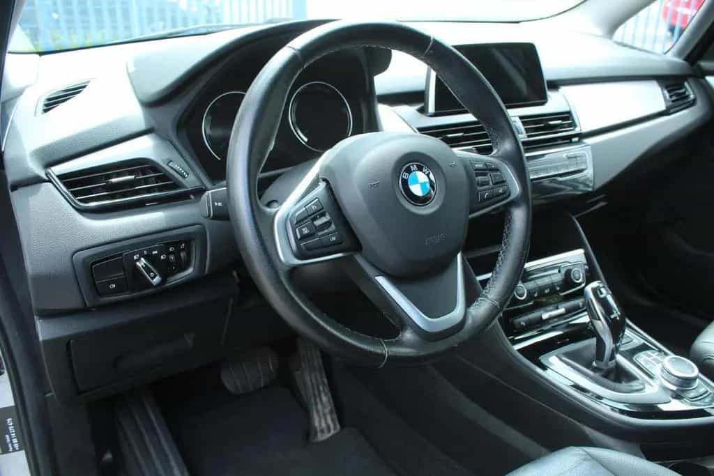 BMW 218 Gran Tourer Advantage * Kamera* Navi* 02/2020-photo-11