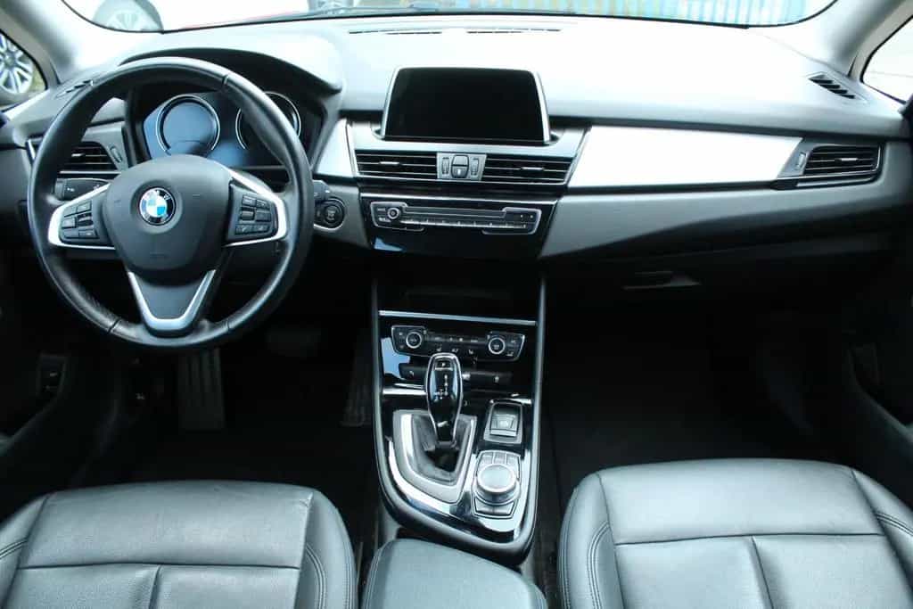 BMW 218 Gran Tourer Advantage * Kamera* Navi* 02/2020-photo-12