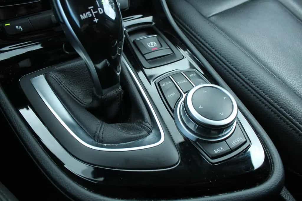 BMW 218 Gran Tourer Advantage * Kamera* Navi* 02/2020-photo-23